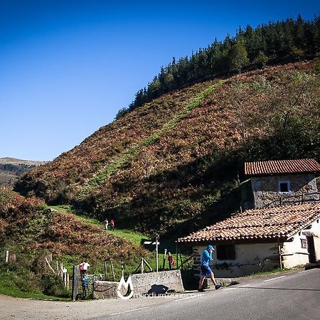 Casa Rural Eleizondo Haundia Pension Itziar Buitenkant foto